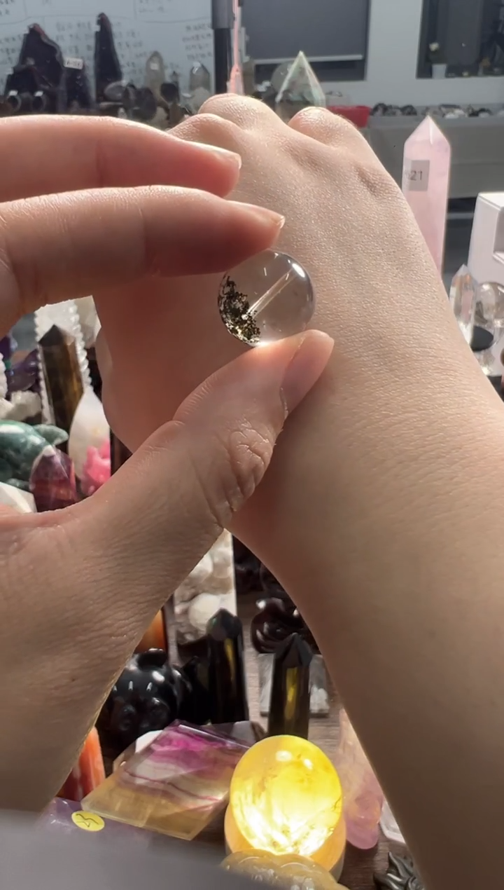 未镶嵌珠宝半成品水晶M895 约1.7cm 有孔