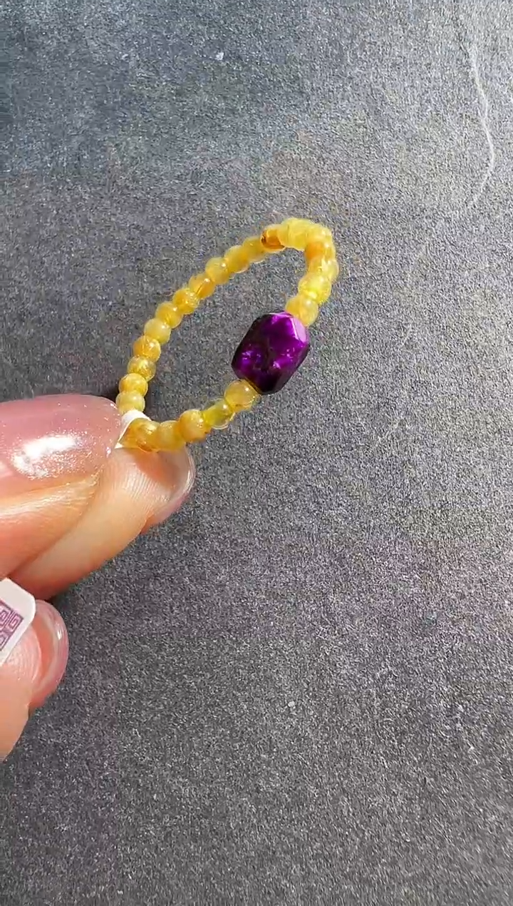 【闪购商品】苏纪石（舒俱来）戒指18K金镶嵌多样性发一