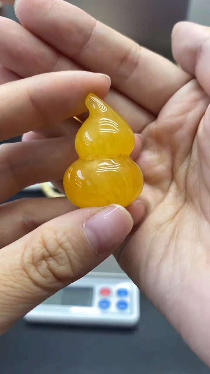 琥珀未镶嵌珠宝奇石2524瑕疵