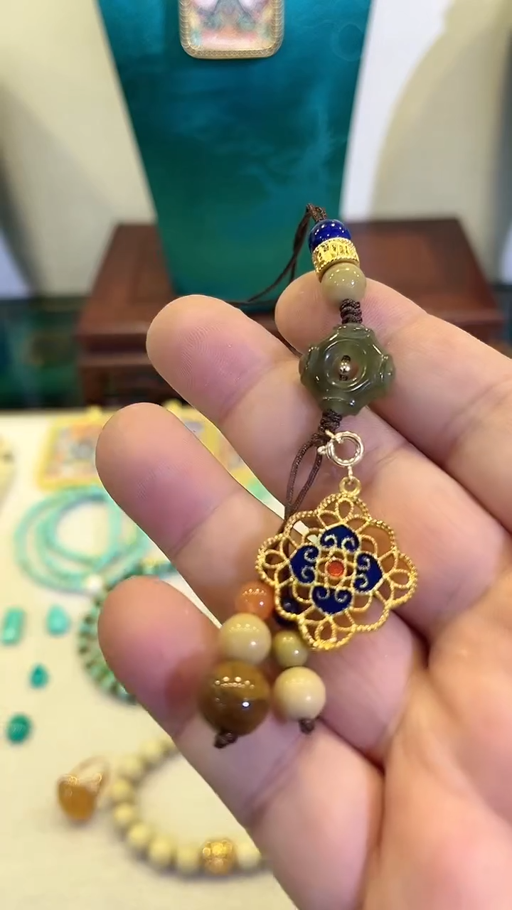 【闪购商品】欧泊车挂未镶嵌车挂配饰