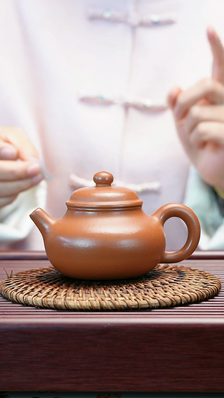 茶壶紫砂小煤窑朱泥 孟臣 容天 200cc