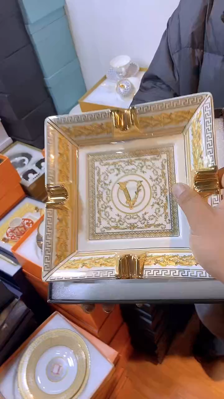 【闪购商品】鸿辉家品牌瓷器，京东包邮！