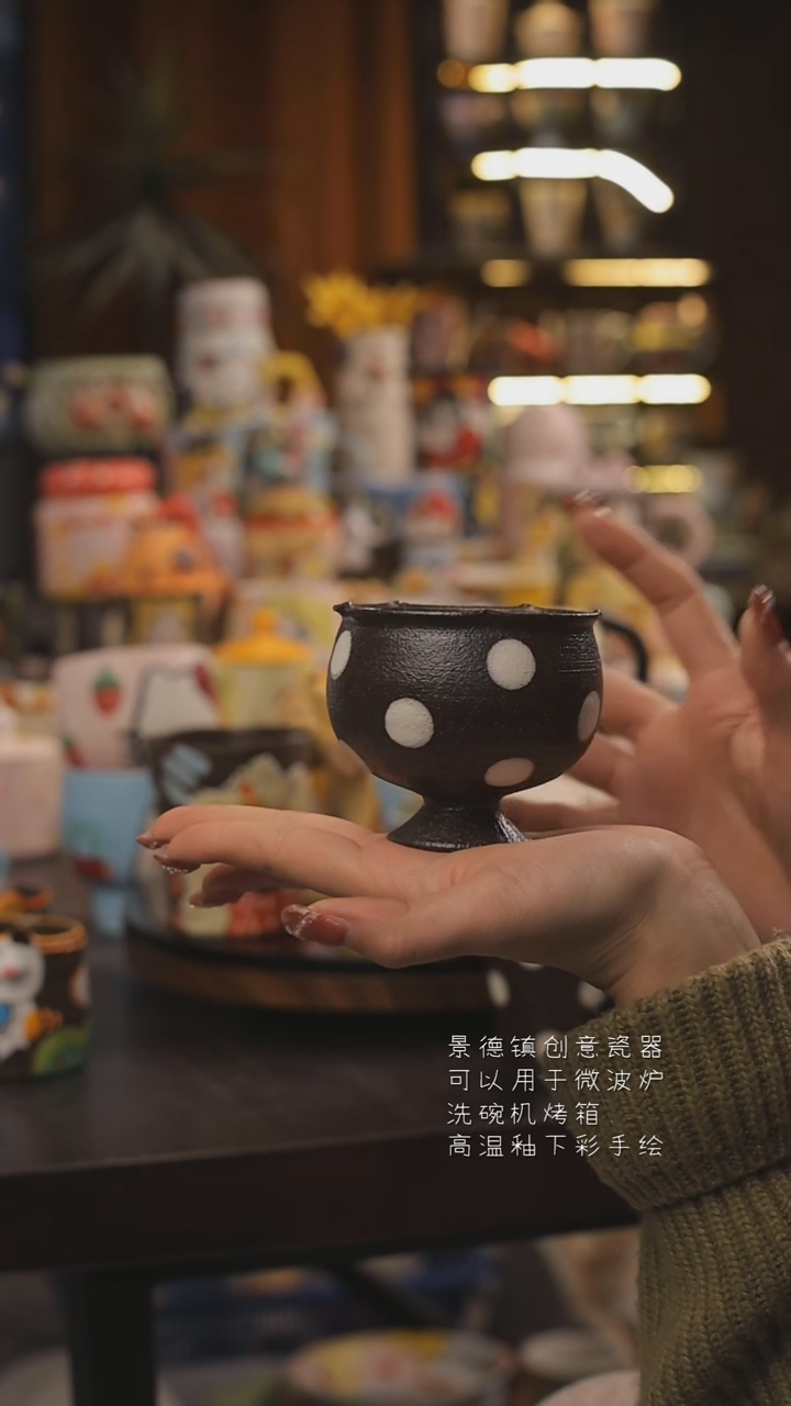 景德镇釉下彩绘设计师款式陶瓷