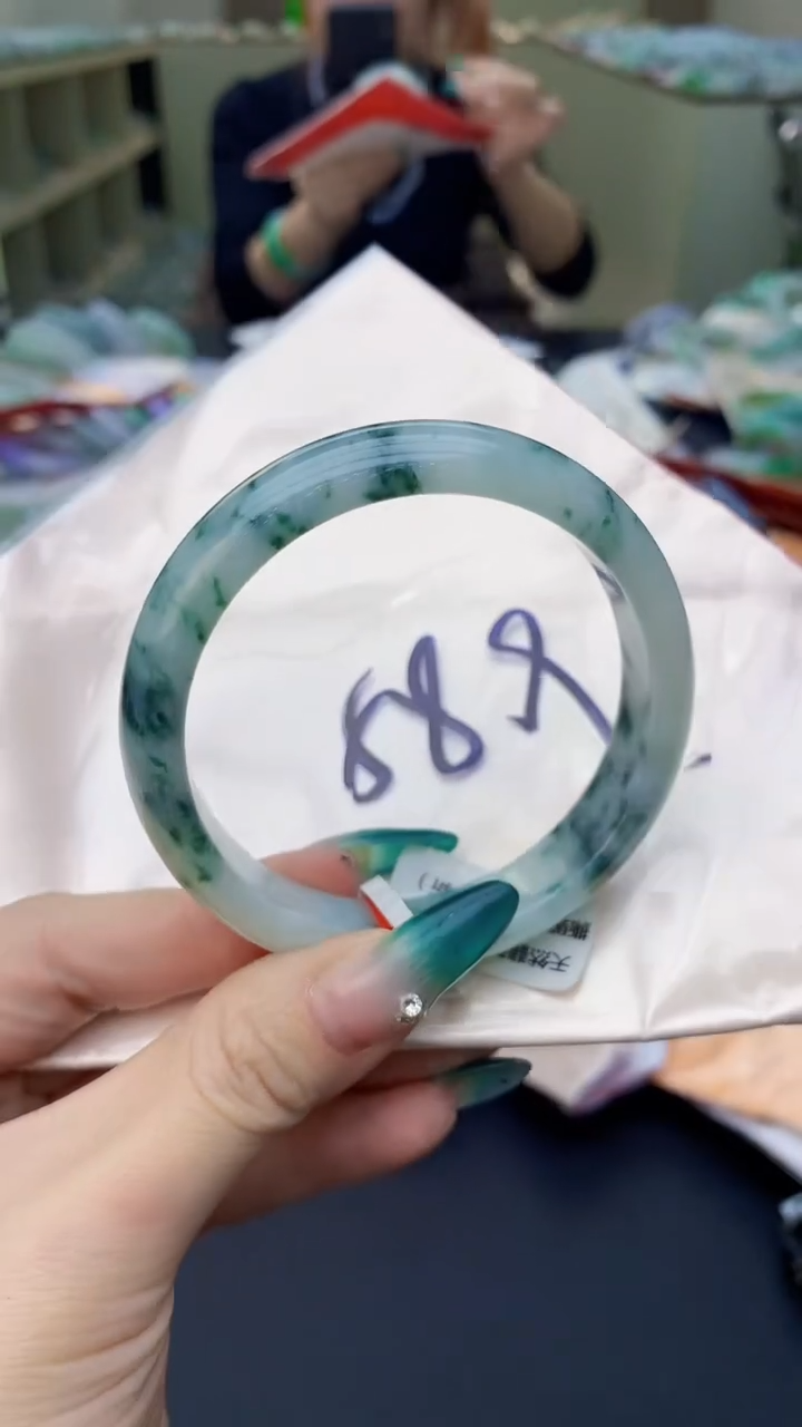 【闪购商品】翡翠手镯未镶嵌0867198529