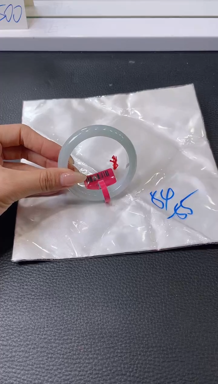 【闪购商品】翡翠手镯未镶嵌手镯