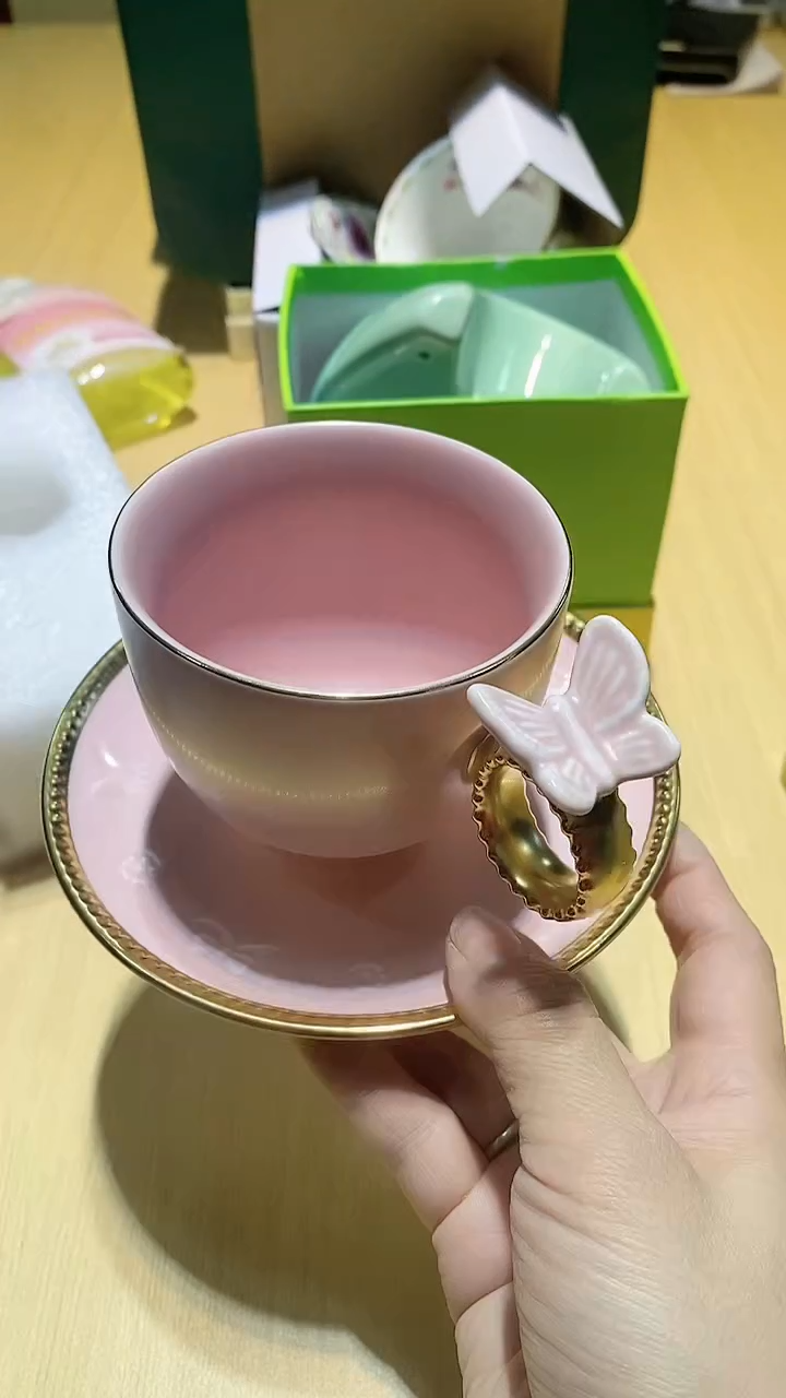 【闪购商品】瓷片锅碗瓢盆一件不剩