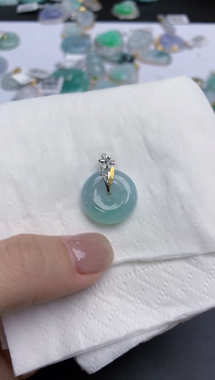 【闪购商品】翡翠颈饰18K金镶嵌天然缅甸翡翠A货