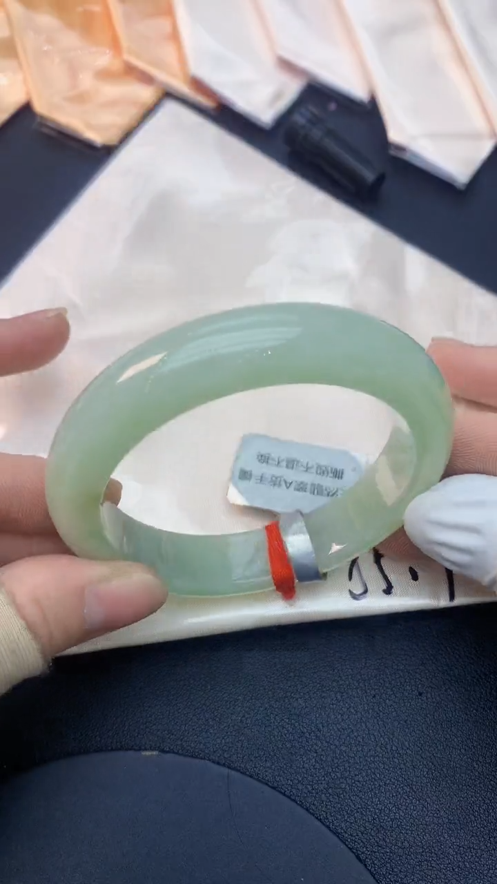 未镶嵌手镯翡翠0618244819