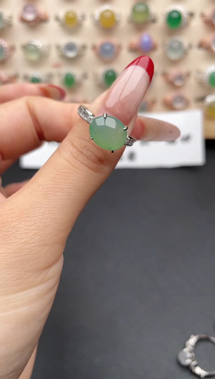 【闪购商品】翡翠戒指银S925镶嵌一物一证一礼盒