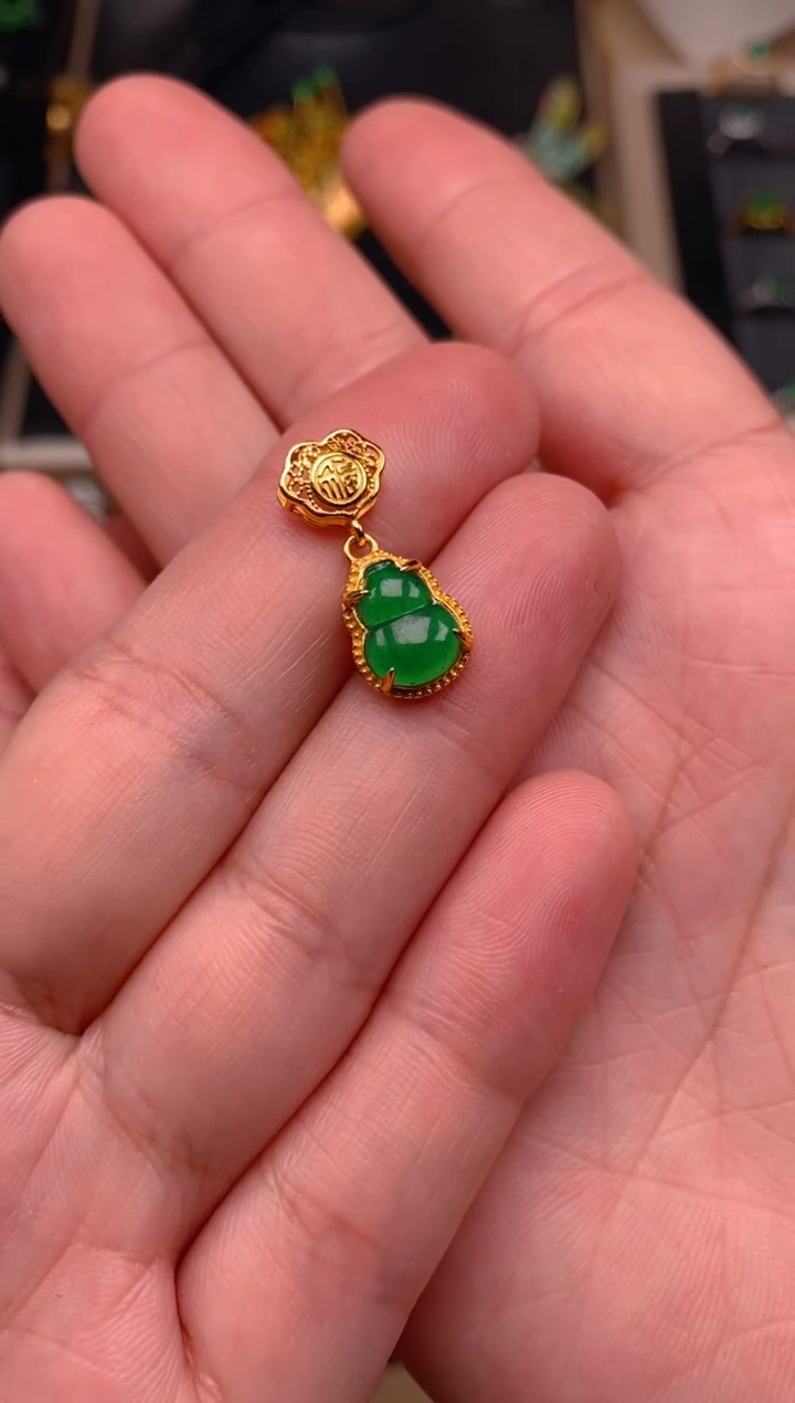 【闪购商品】翡翠吊坠(不含链)银S925镶嵌如意葫芦