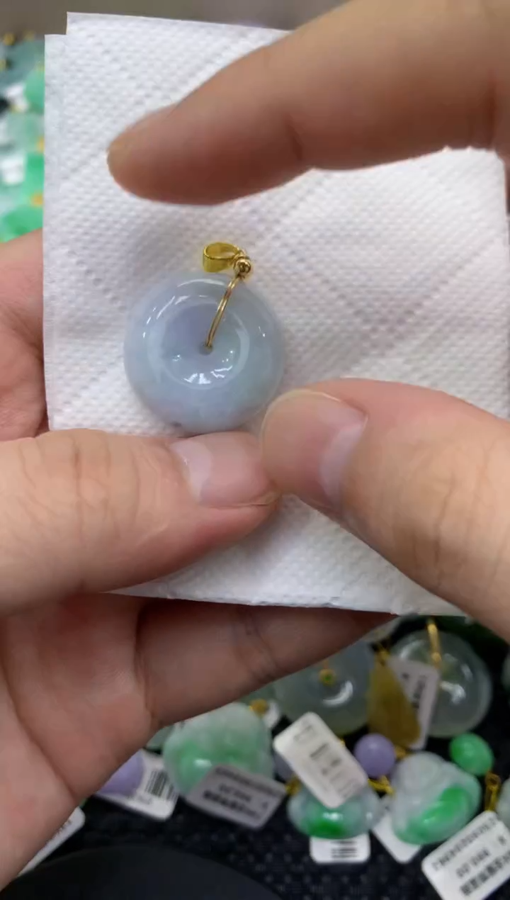 颈饰未镶嵌翡翠天然缅甸翡翠A货