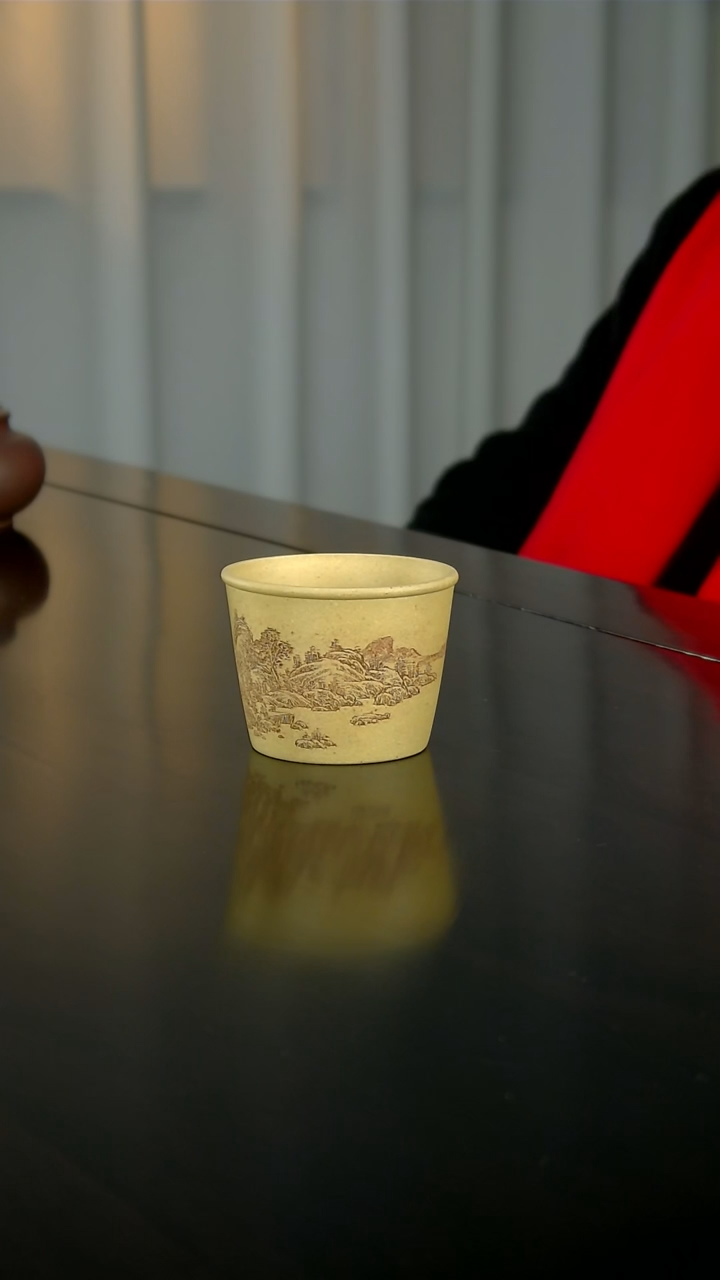 【闪购商品】紫砂茶杯马蹄杯全手工主人杯山水刻绘高端紫砂壶