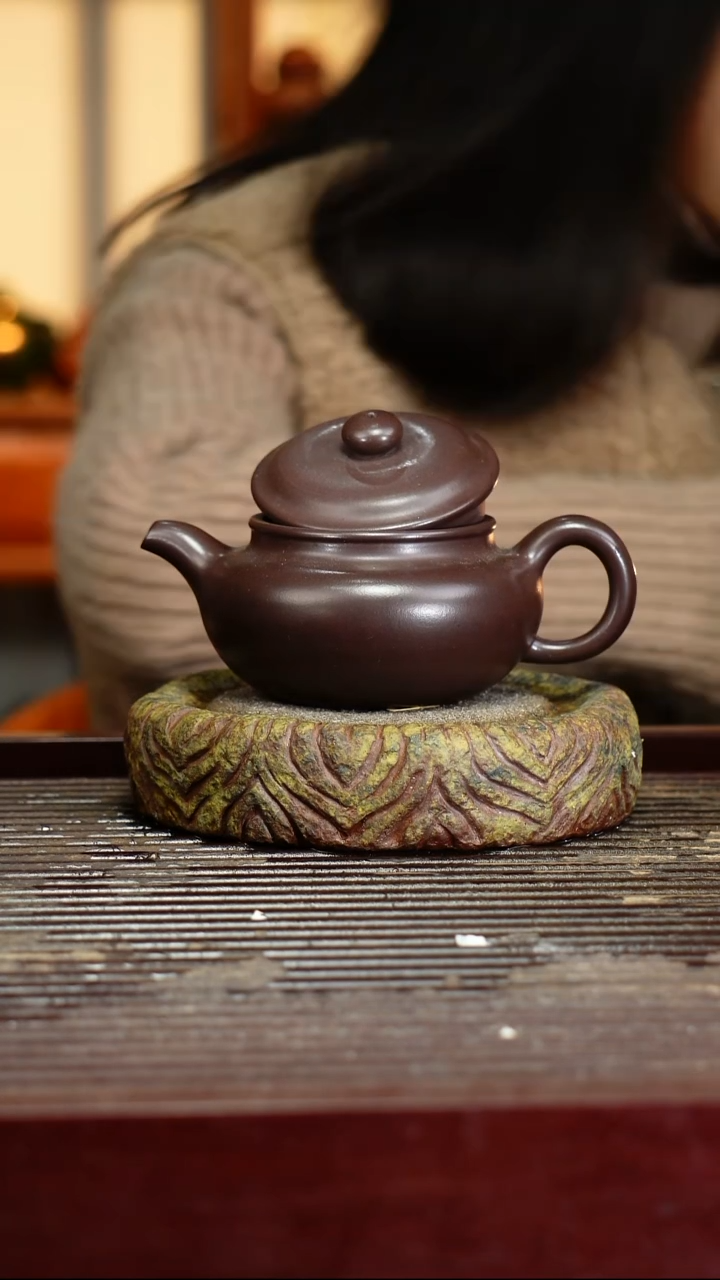 宜兴原矿紫砂壶茶壶宜兴原矿紫砂壶茶壶200C
