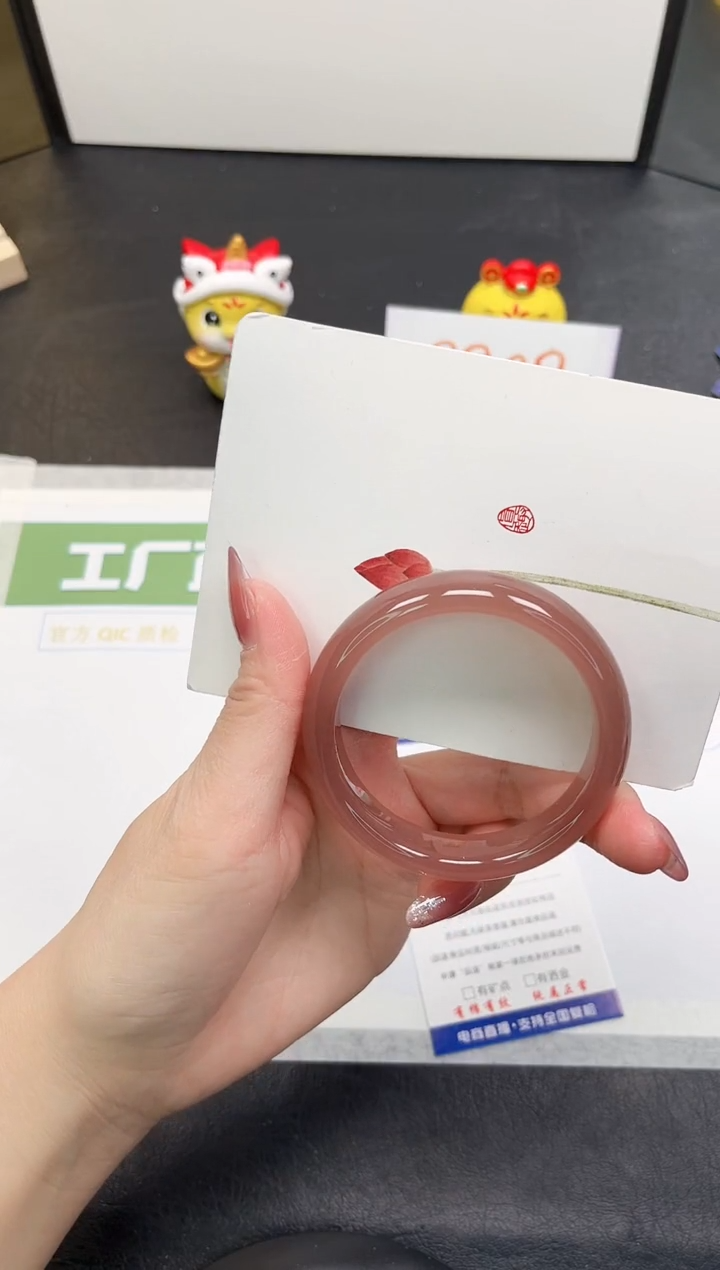 【闪购商品】石英质玉手镯未镶嵌376-54