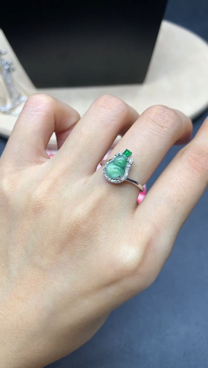 【闪购商品】翡翠戒指银S925镶嵌葫芦【多样性发其一】