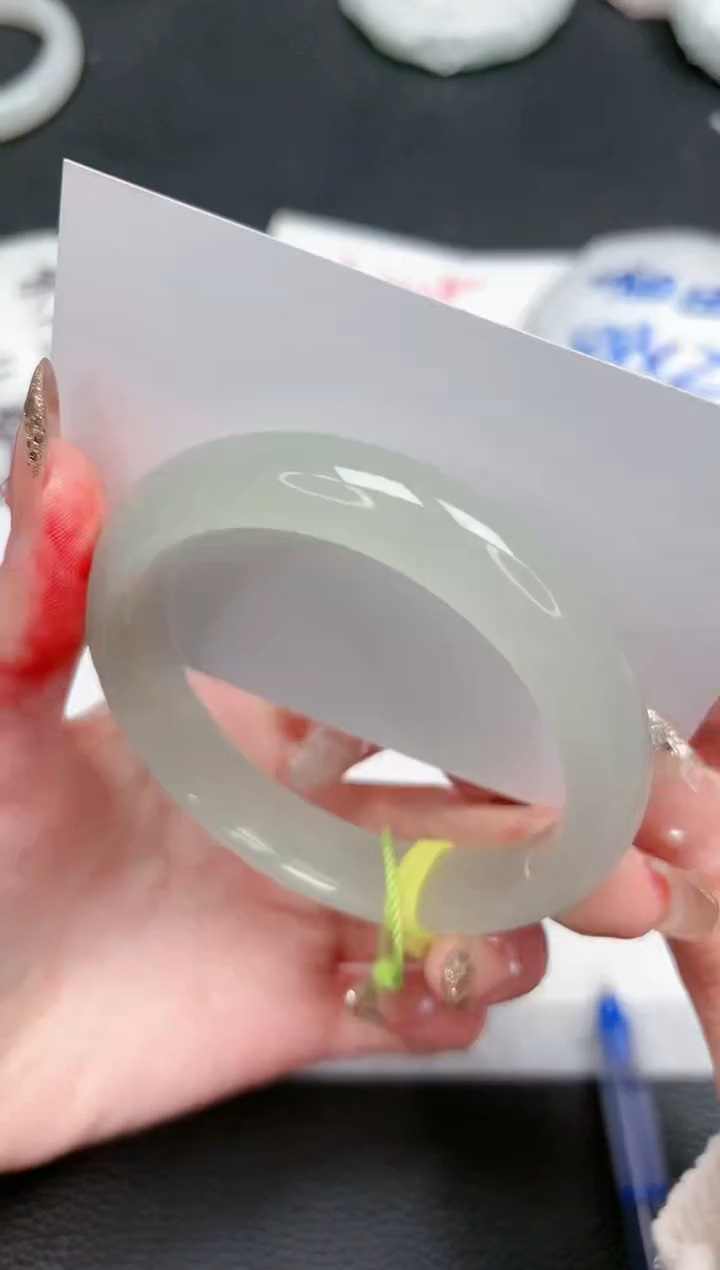 【闪购商品】石英质玉手镯未镶嵌511-58.3