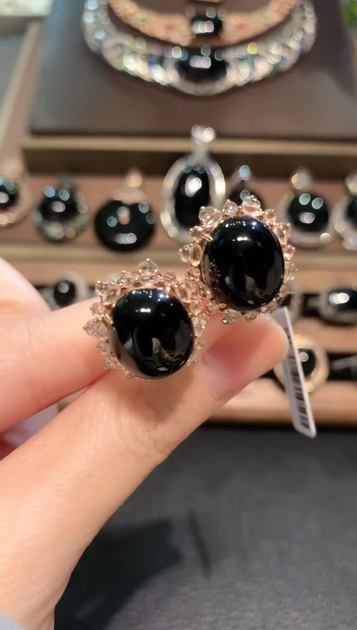 18K金镶嵌翡翠耳饰冬日珠宝E67