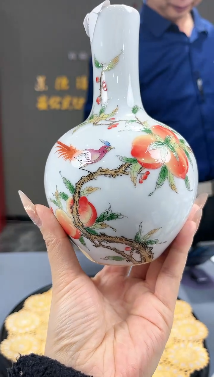 【闪购商品】官窑瓷画院600官窑瓷画院寿桃绶带鸟天球瓶