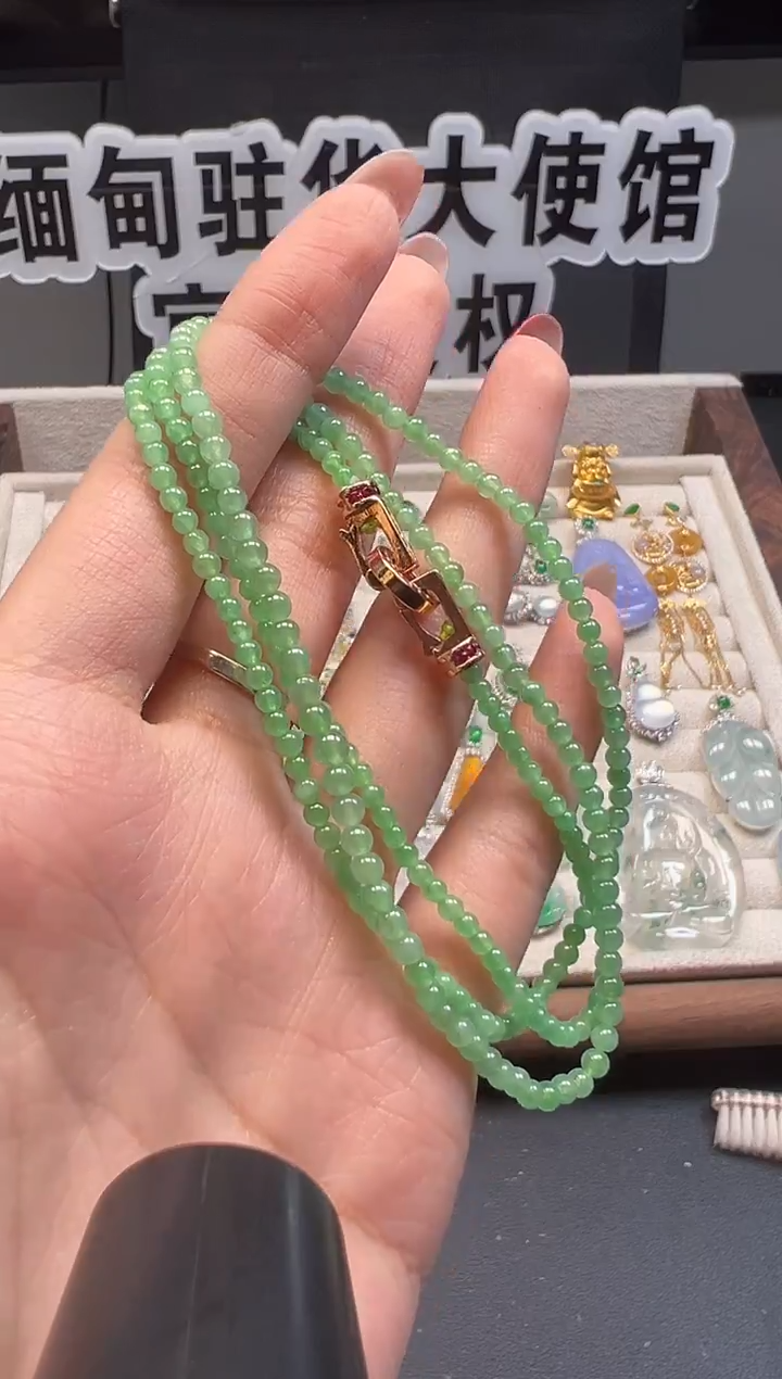 未镶嵌手串翡翠缅甸珠宝严选