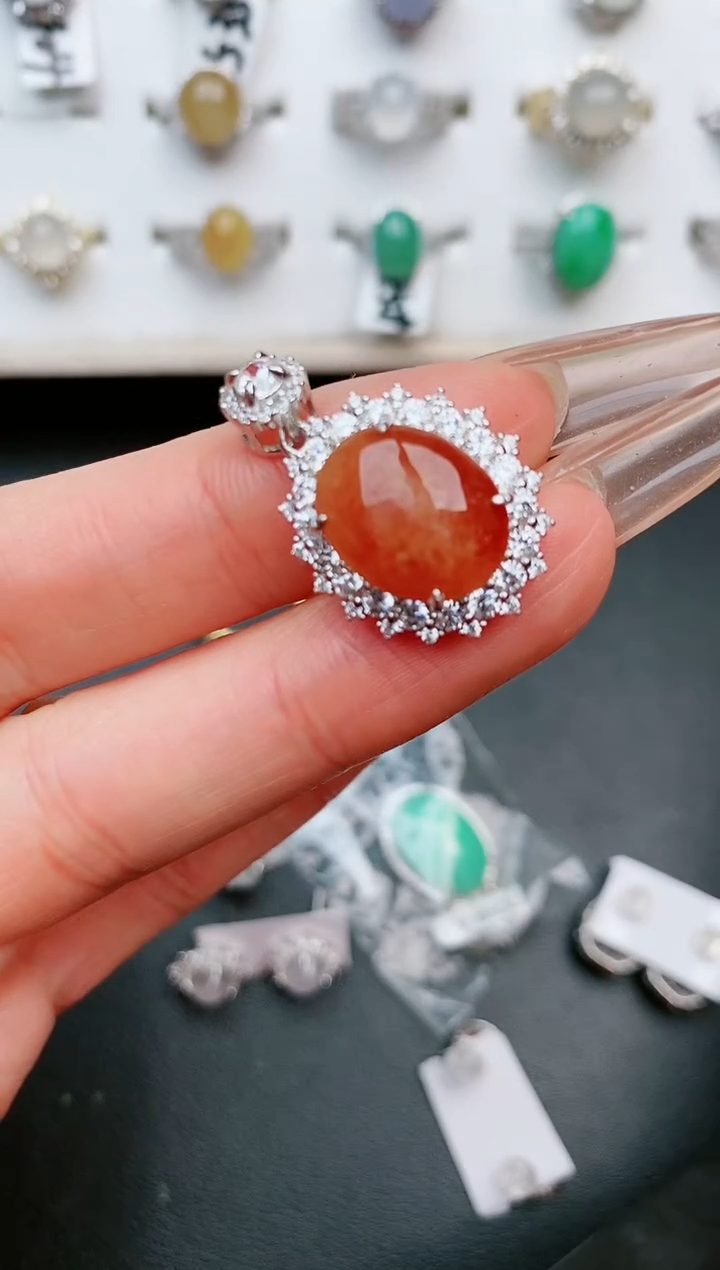 【闪购商品】翡翠戒指银S925镶嵌.....