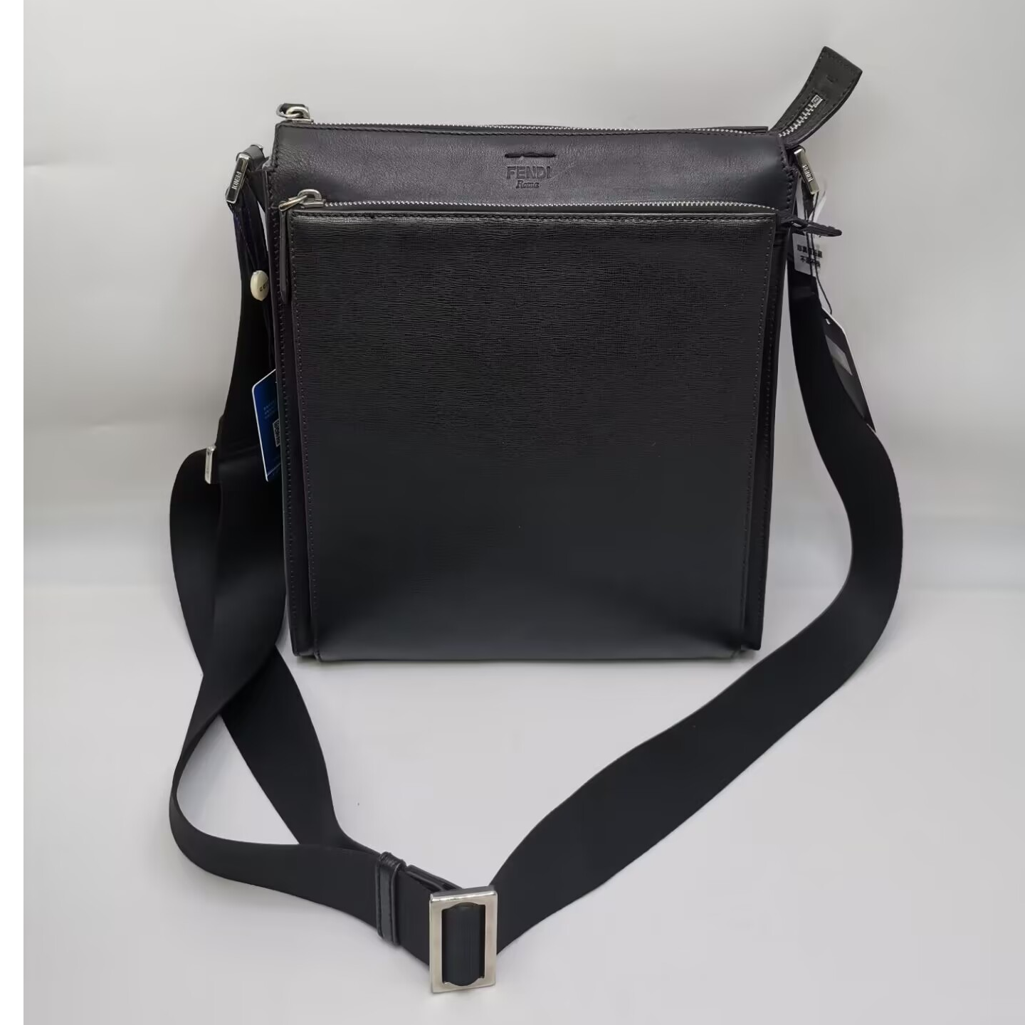 99新 FENDI/芬迪 97新17280 芬迪黑色全皮单肩斜挎包