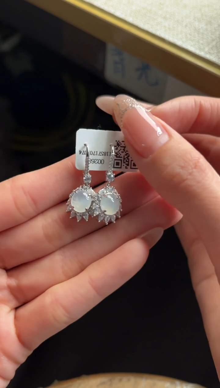 银S925镶嵌戒指翡翠1111