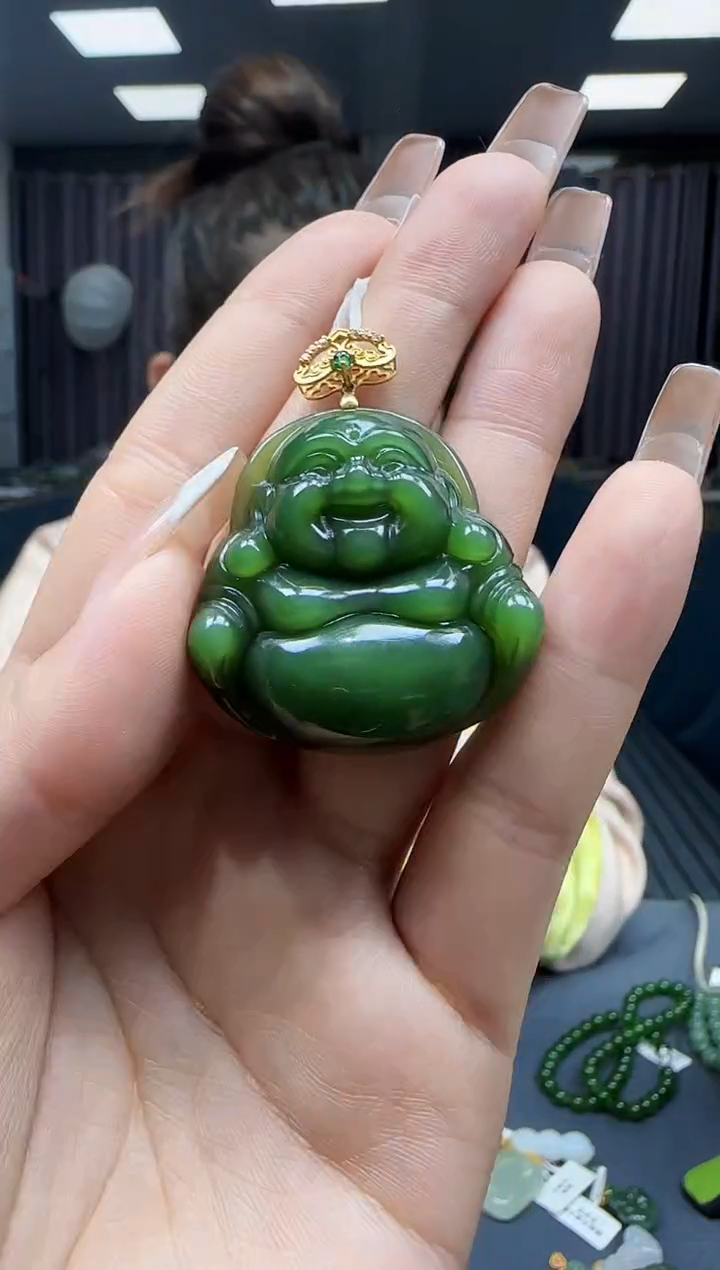 【闪购商品】和田玉挂件18K金镶嵌1