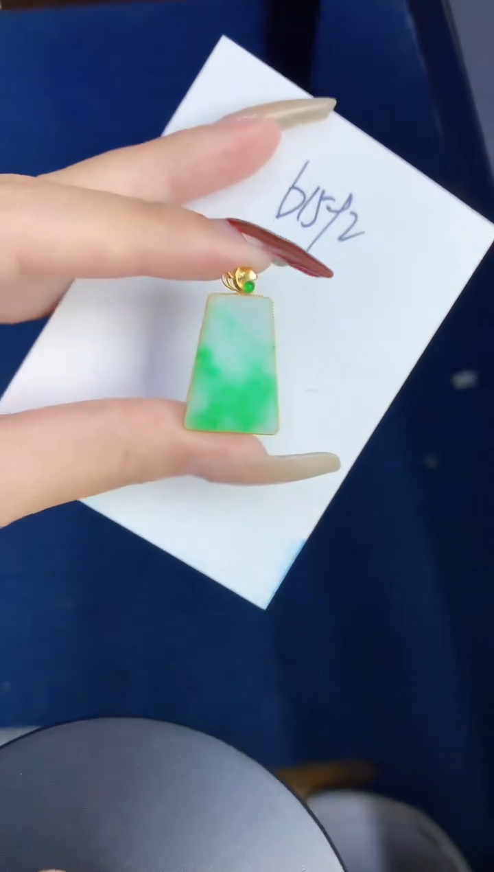 【闪购商品】翡翠颈饰18K金镶嵌000000000000