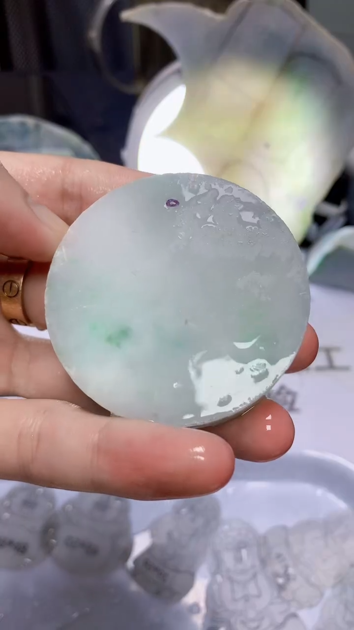 翡翠裸石缅甸天然A货8529