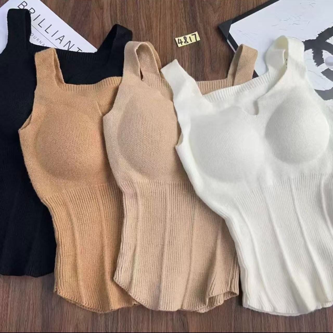 婷婷家蓄温保暖背心女带胸垫一体免穿文胸内搭吊带背心