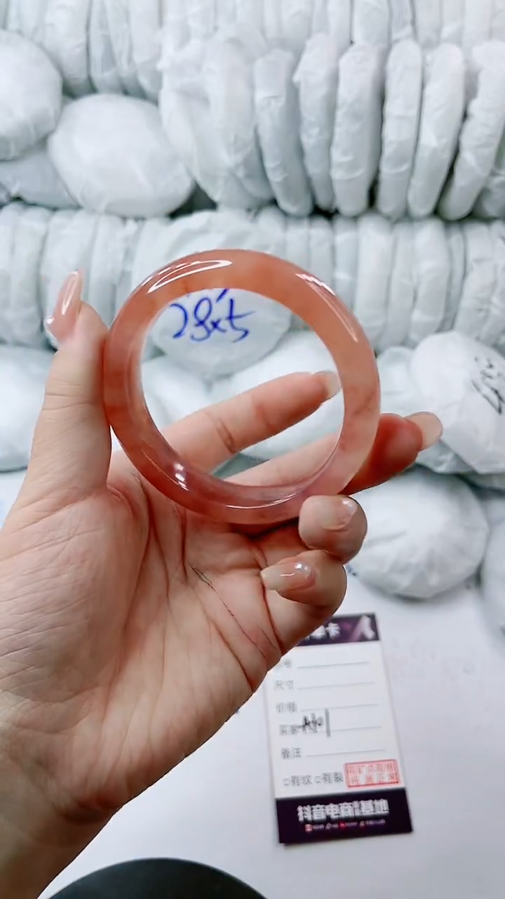 【闪购商品】石英质玉手镯未镶嵌多样性发货A101