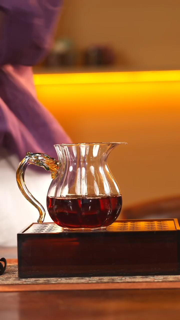 摆件陶瓷（福利）青龙琉璃手把公道杯
