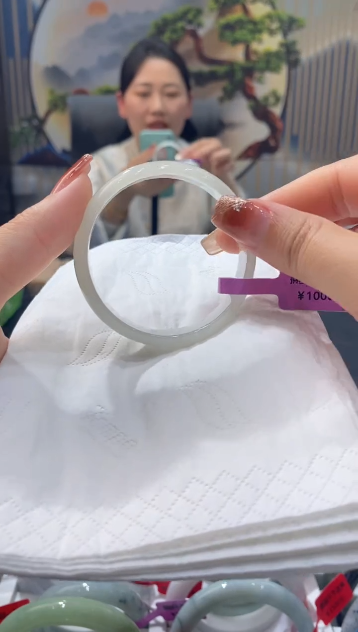 【闪购商品】翡翠手镯未镶嵌00001683