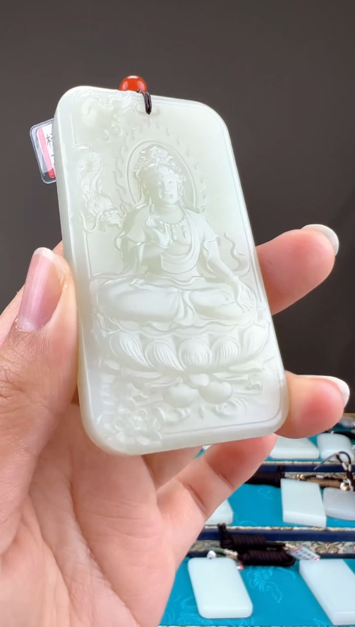 【闪购商品】和田玉颈饰未镶嵌1