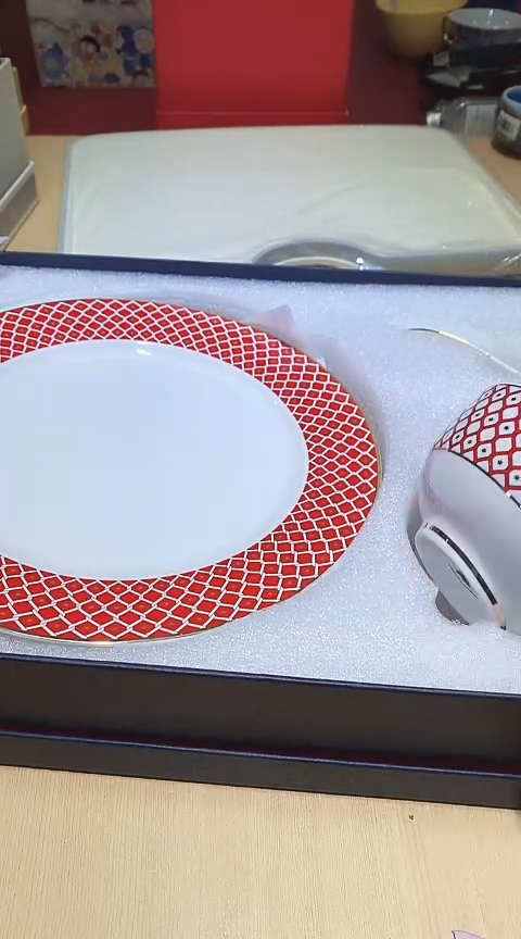 瓷片全场正品,一件不留@@1