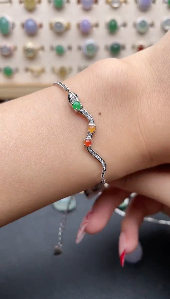 【闪购商品】翡翠戒指银S925镶嵌一物一证一礼盒