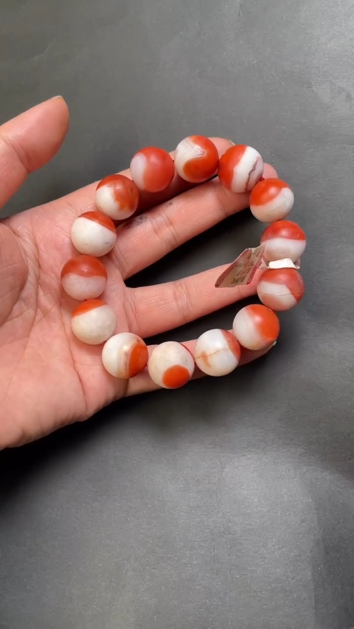 未镶嵌42玛瑙/玉髓手串