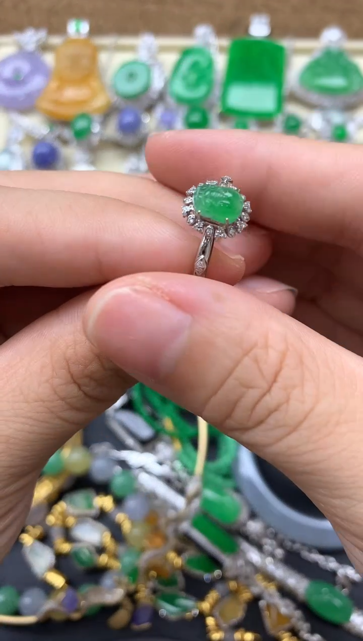 【闪购商品】翡翠戒指18K金镶嵌202-中国好珍宝