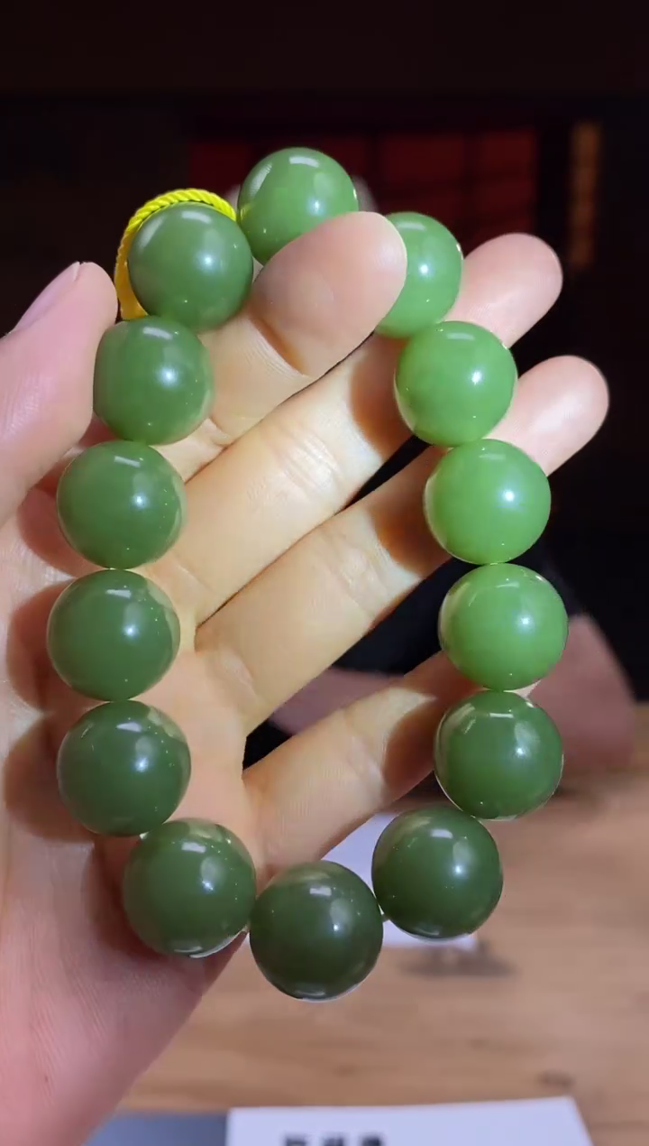 和田玉未镶嵌颈饰d754