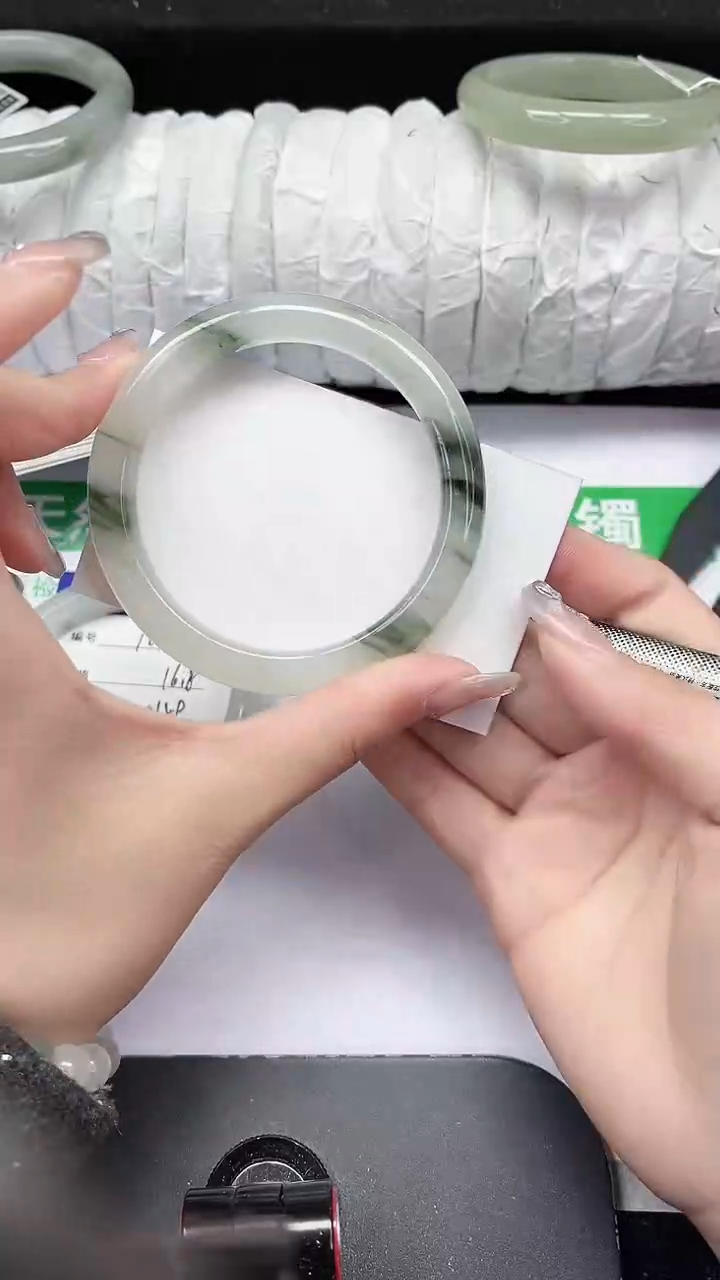 未镶嵌手镯石英质玉169-59/60