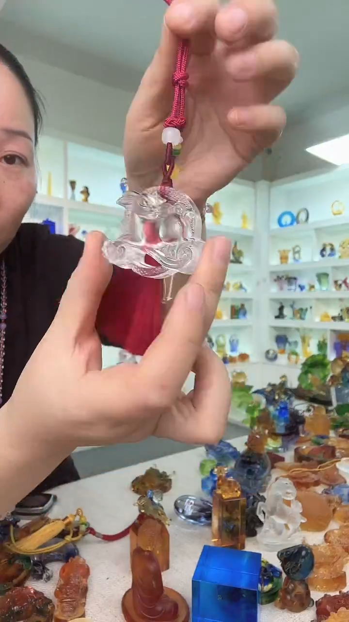 手工艺品琉璃玉兔