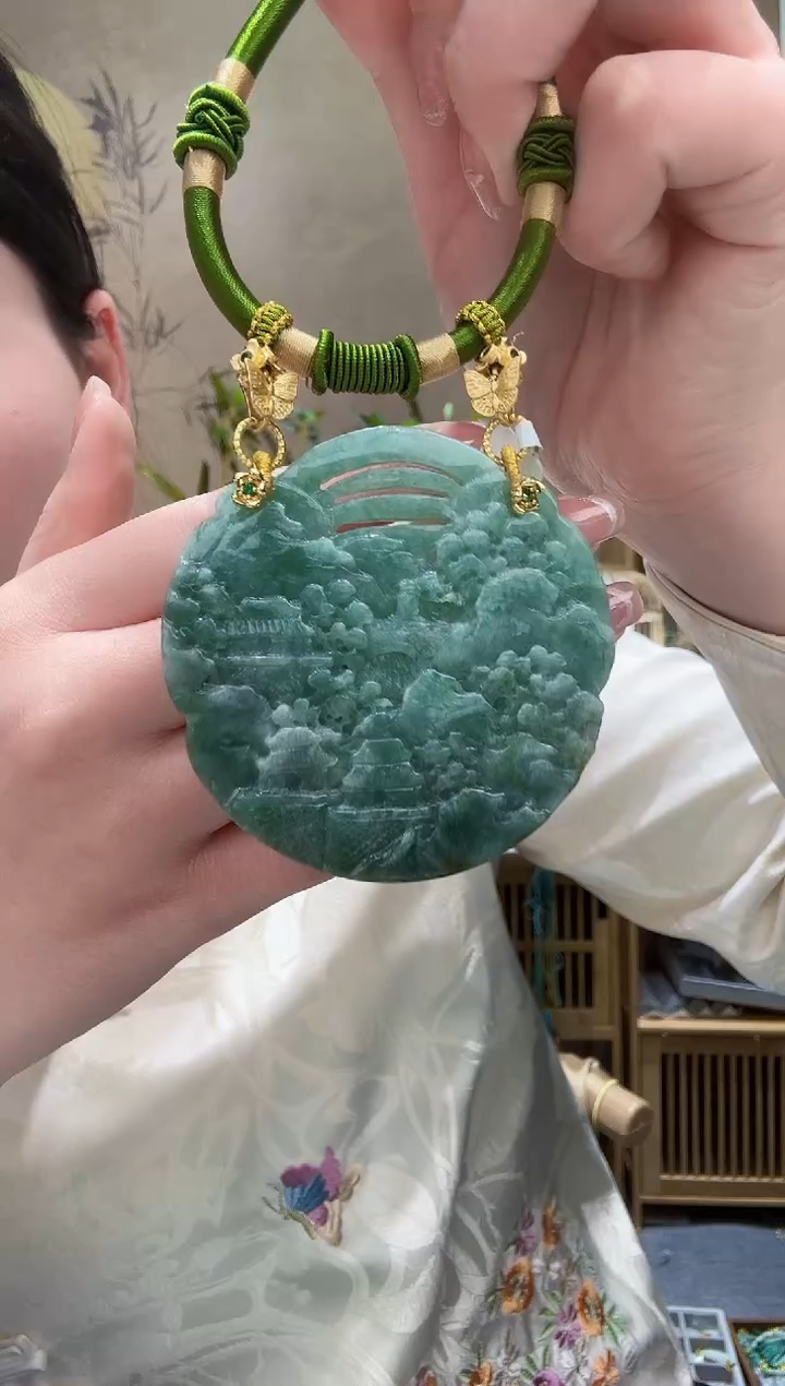 【闪购商品】翡翠颈饰未镶嵌吊坠