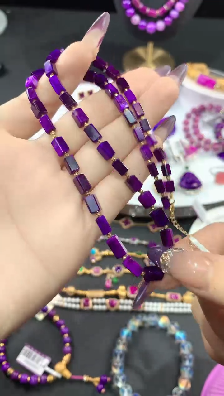 苏纪石（舒俱来）18K金镶嵌.项链