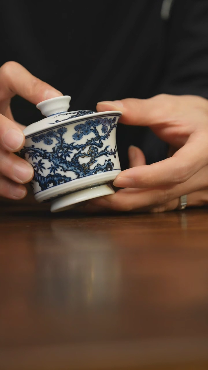 【闪购商品】杯柴窑青花破价福利   颜色深