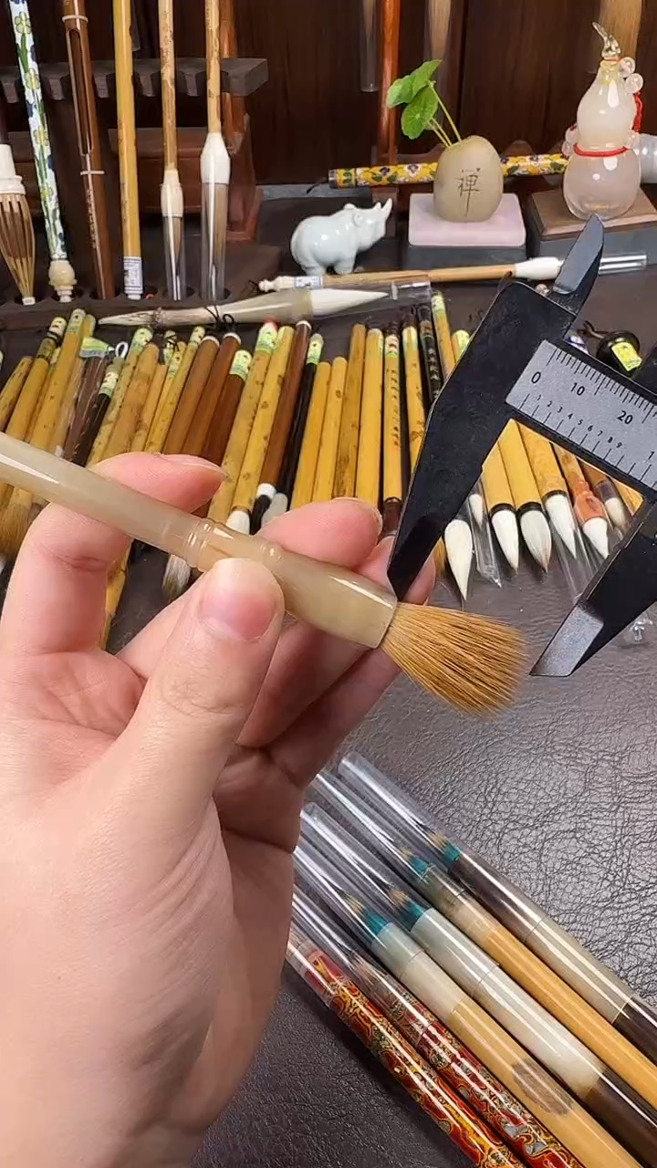 雪峰斋香狸纯狼全牛角2.8 0.9