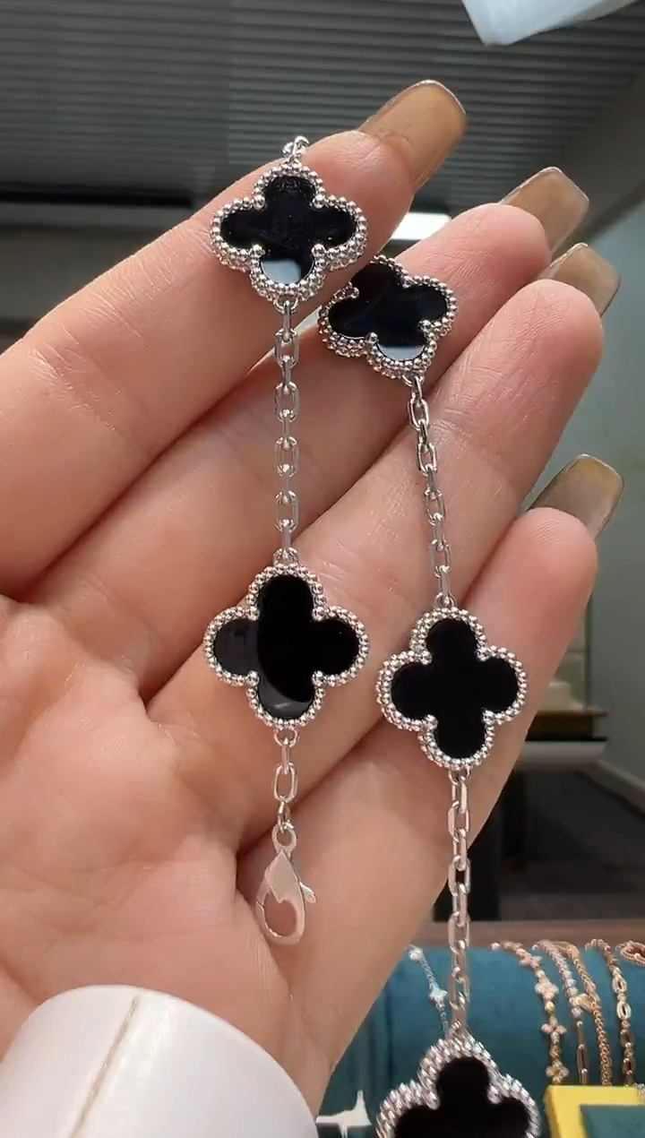 铂Pt950镶嵌手链玛瑙/玉髓m**n熊猫五花手链