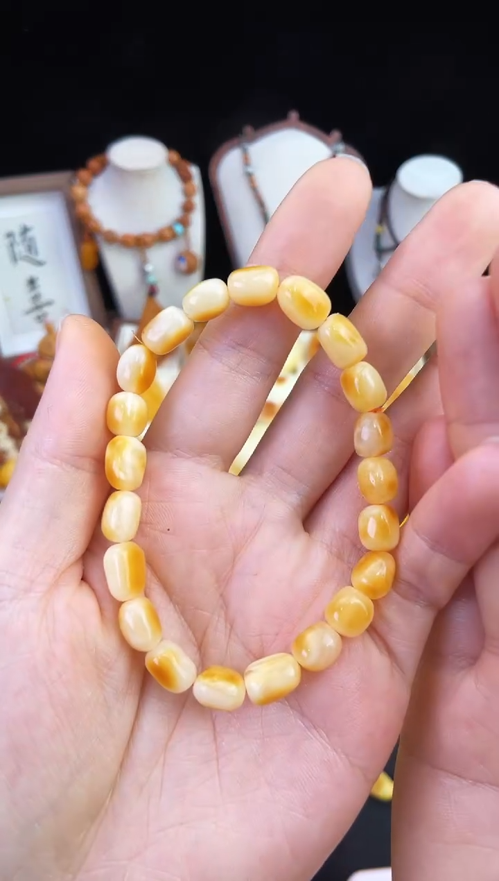 琥珀未镶嵌珠宝奇石柒月