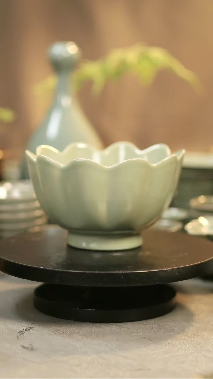 杯子瓷原产地原矿釉莲花温婉 微瑕