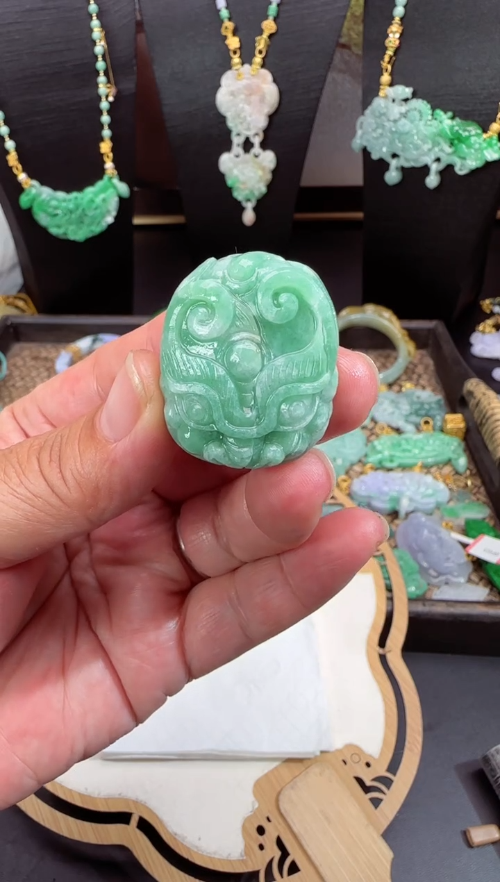 【闪购商品】定制翡翠未镶嵌拍照