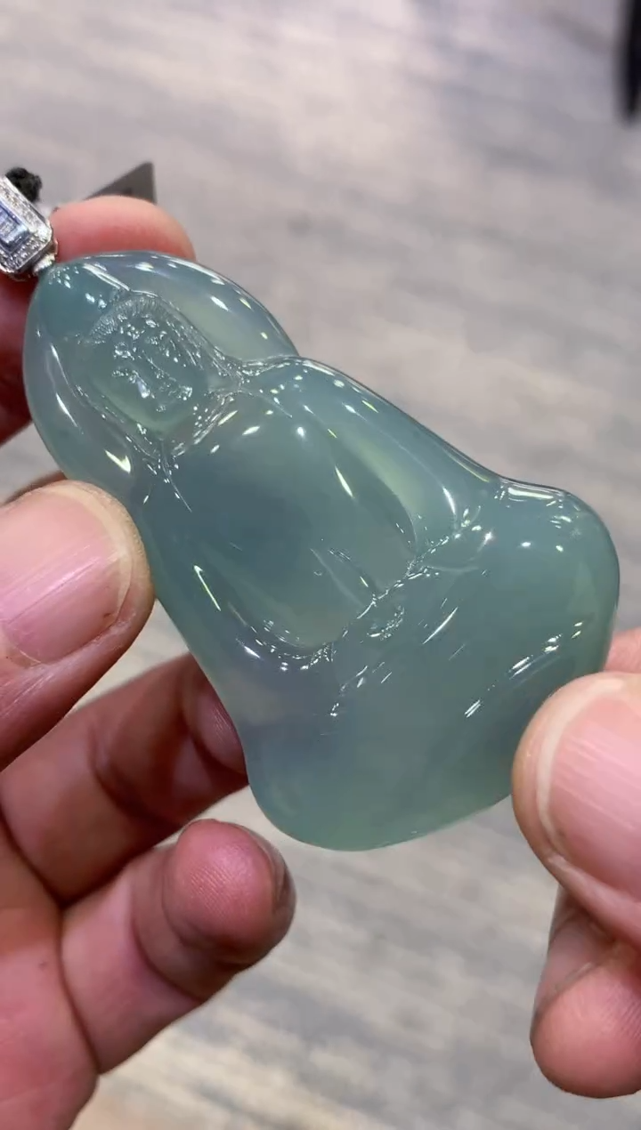 颈饰未镶嵌翡翠天然A货翡翠